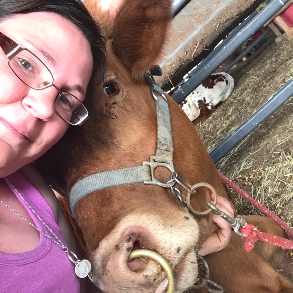 Meet your Posher, Denise - Picture 2 of 8